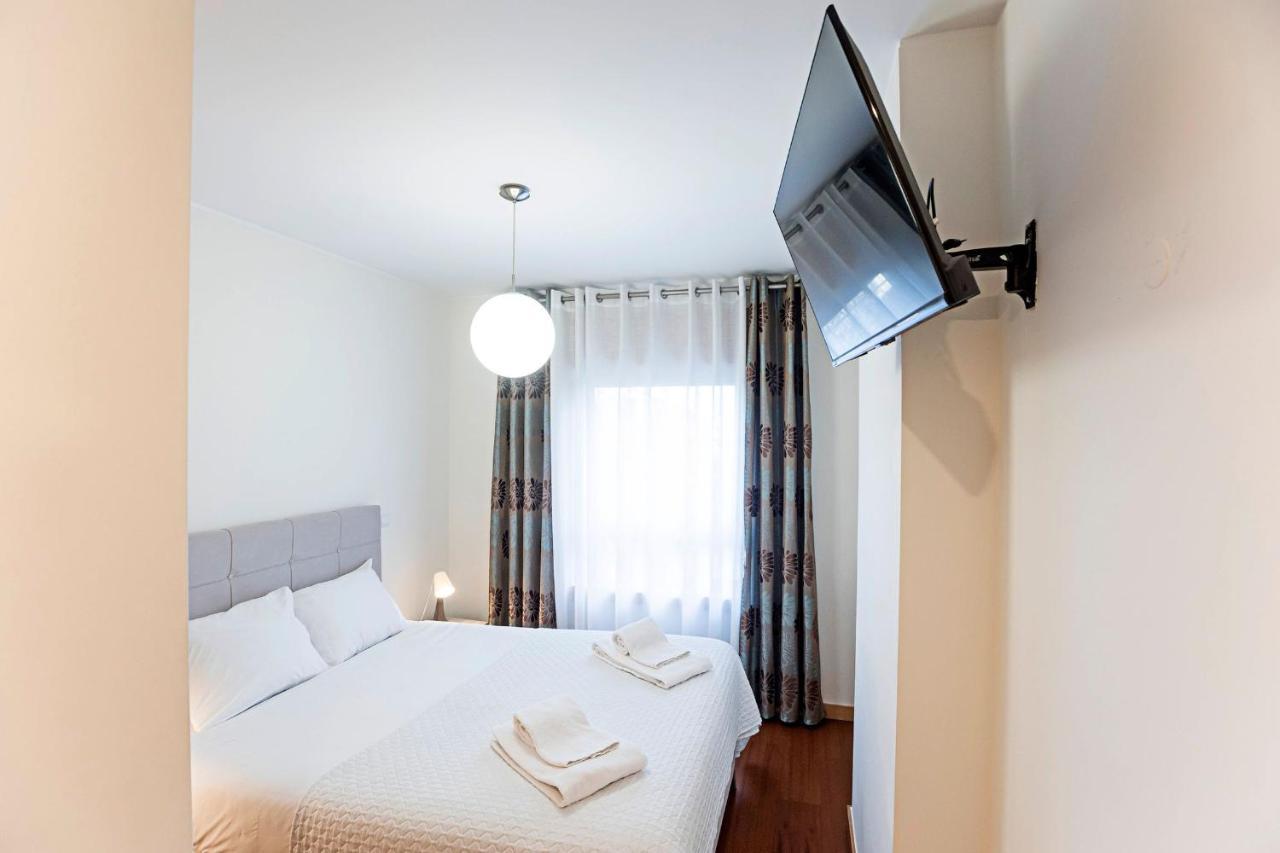 2Br Flat By Metro W/ Free Parking By Lovelystay Vila Nova de Gaia Eksteriør bilde